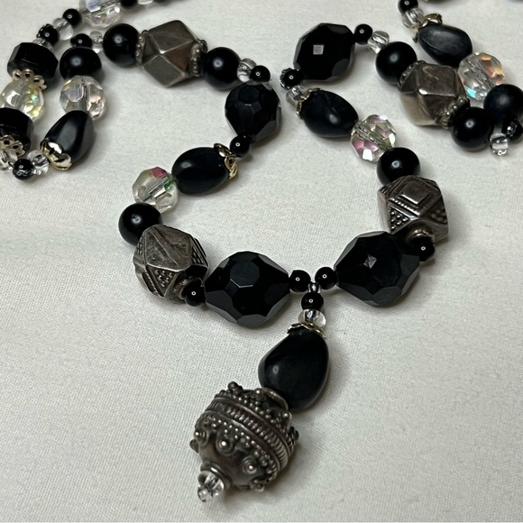 Black, Silver & Aurora Necklace - Picture 11 of 12